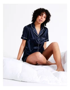 Best reviews of 😉 Chloe & Lola Jacquard Spot Satin Short Sleeve PJ Set In Navy 🧨 -sleepwear-robes Sales unnamed file 1162