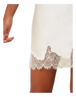 Best Sale π Simone Perele Nocturne Chemise In White βοΈ 11 Best Sale π Simone Perele Nocturne Chemise In White βοΈ -sleepwear-robes Sales unnamed file 1962