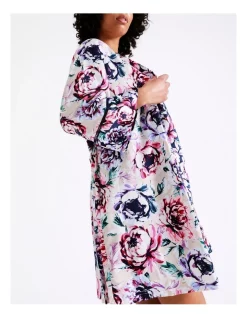 Brand new 🥰 Chloe & Lola Flat Satin Ladder Lace Robe In Champagne 😍 -sleepwear-robes Sales unnamed file 2013