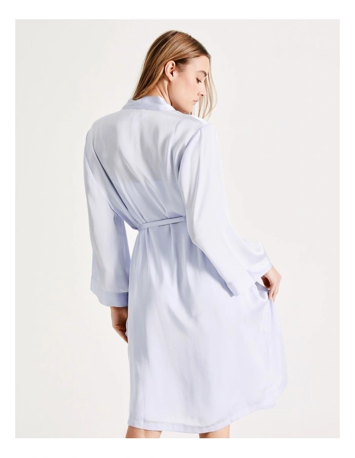 Brand new โ๏ธ Chloe & Lola ๐จ Hammered Satin Robe In Blue ๐ 9 Brand new โ๏ธ Chloe & Lola ๐จ Hammered Satin Robe In Blue ๐ - Image 7