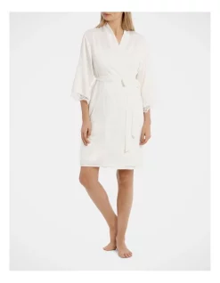 Best Sale 😉 Chloe & Lola Basics Satin Robe Ivory 👏