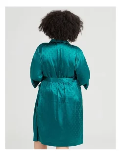 Discount β Taking Shape Satin Stretch Self Spot Robe In Jewel Green π₯° 7 Discount β Taking Shape Satin Stretch Self Spot Robe In Jewel Green π₯° -sleepwear-robes Sales unnamed file 2103