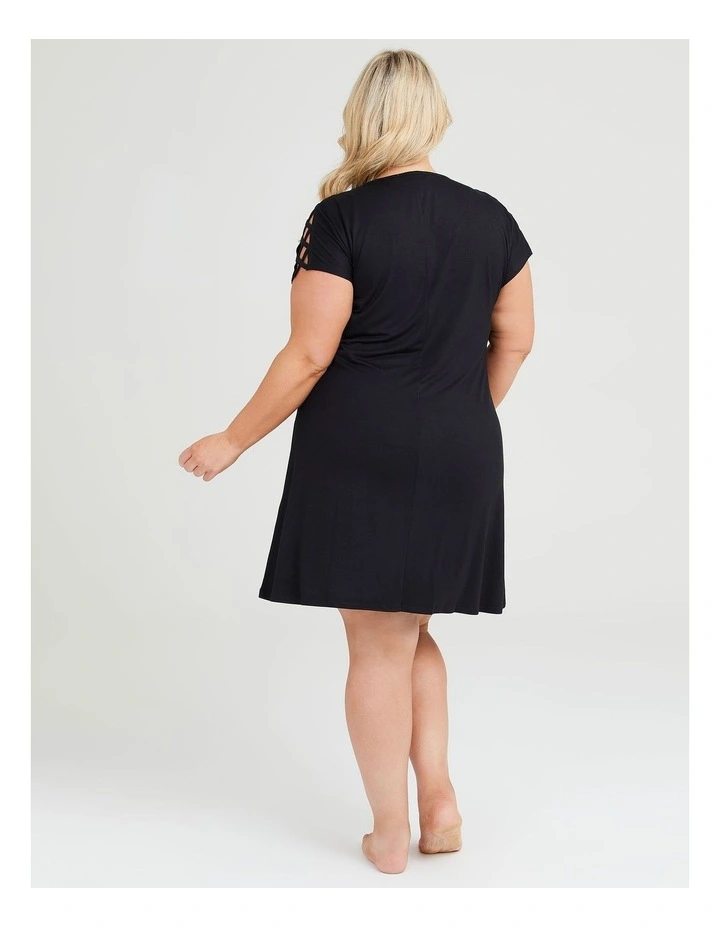 Deals π₯° Taking Shape Bamboo Bows Nightie In Black 𧨠4 Deals π₯° Taking Shape Bamboo Bows Nightie In Black 𧨠- Image 2